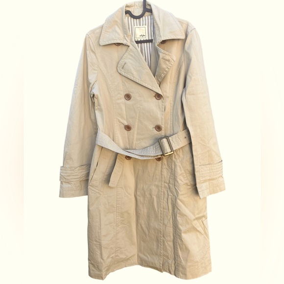 Trench coat, size M-Tan colour - Picture 2 of 8